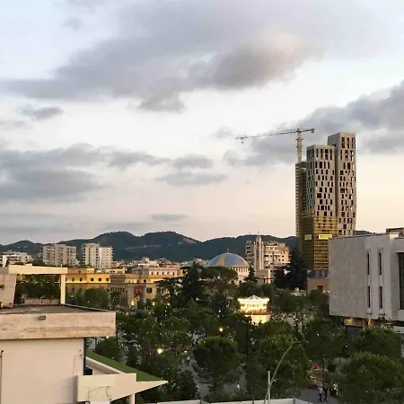 City Center Duplex * Tirana
