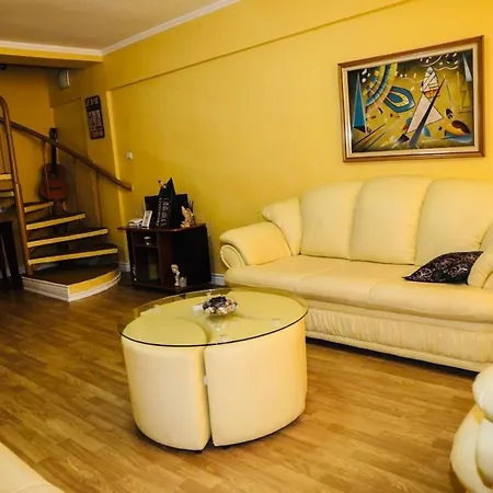 City Center Duplex *