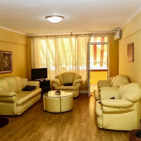 Apartment City Center Duplex Tirana